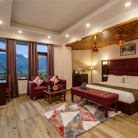 فندق The Spruce Mansion مايالي المظهر الخارجي الصورة