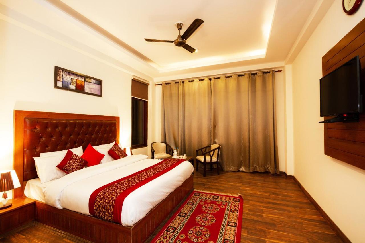 فندق The Spruce Mansion مايالي المظهر الخارجي الصورة