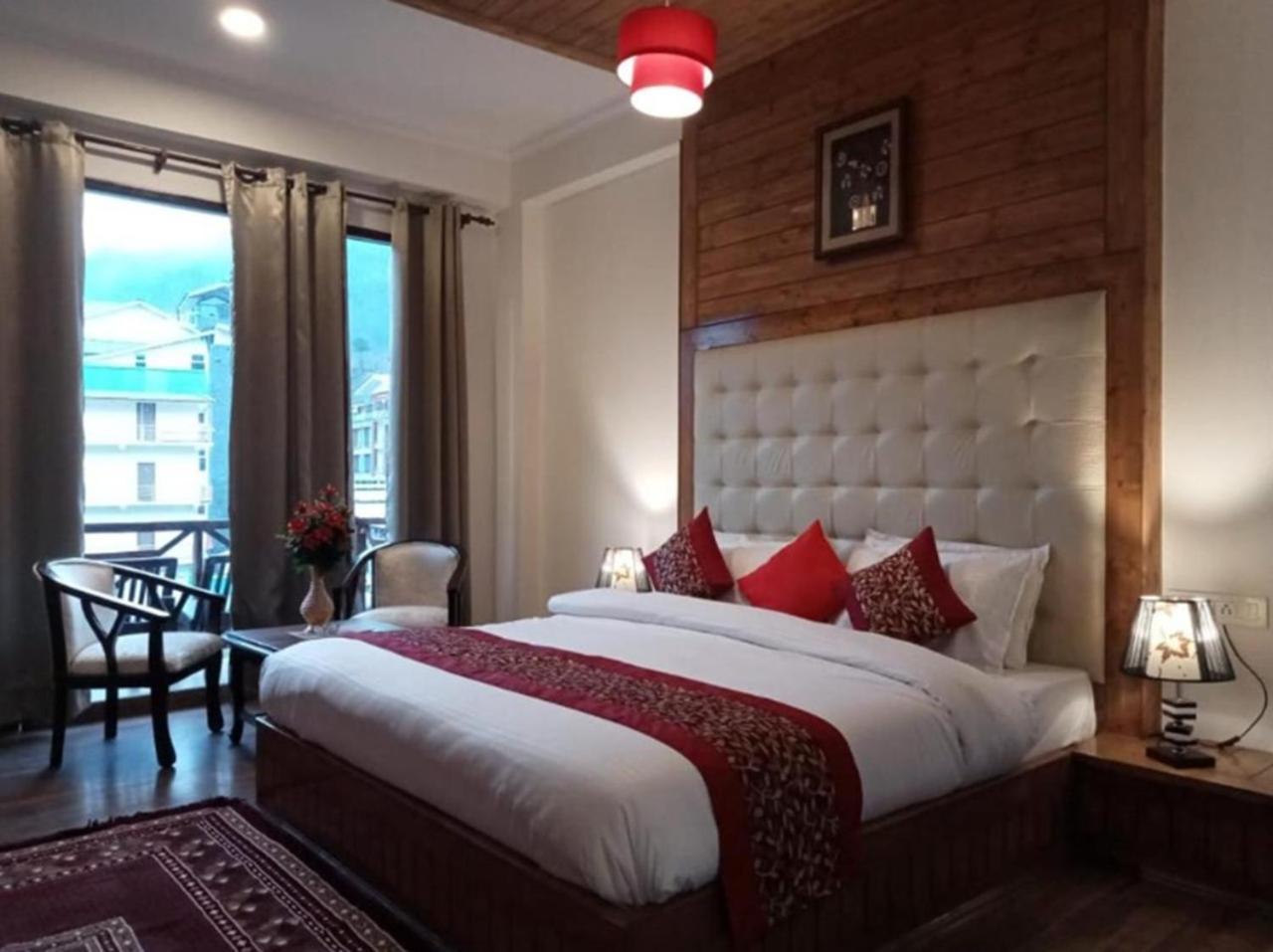 فندق The Spruce Mansion مايالي المظهر الخارجي الصورة