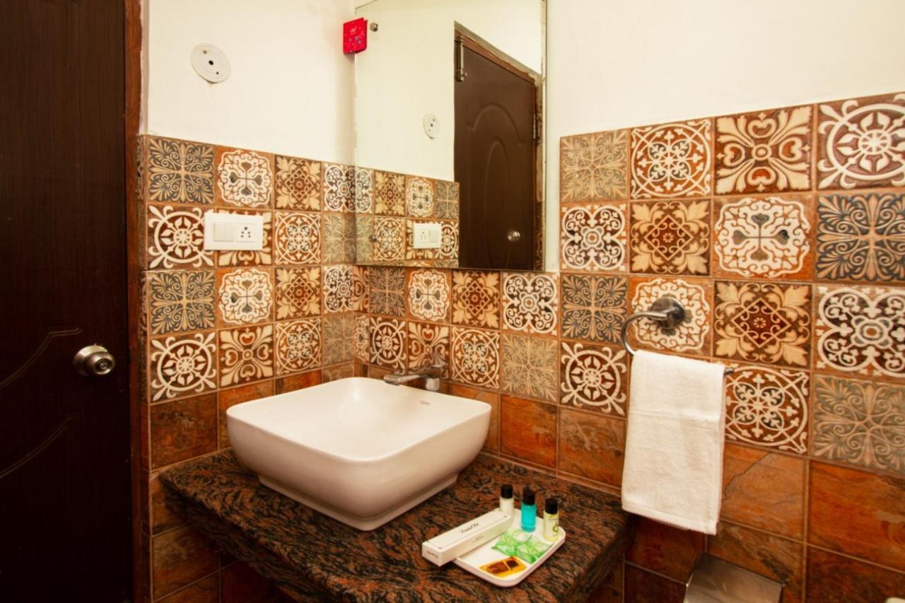 فندق The Spruce Mansion مايالي المظهر الخارجي الصورة